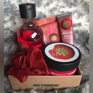 Juicy Strawberry Little Gift Box - The Body Shop